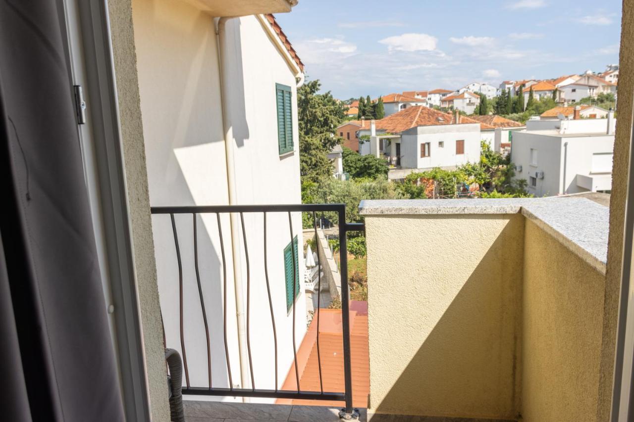 Apartments & Rooms Stella Adriatica 穆泰尔岛 外观 照片